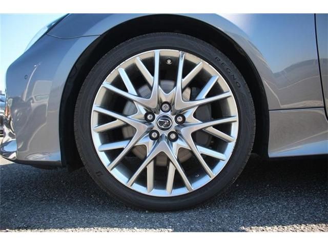 TOYOTA LEXUS RC300H 2019 Image 31