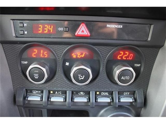 TOYOTA 86 2012 Image 31