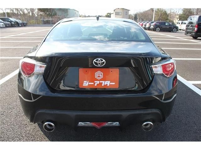 TOYOTA 86 2012 Image 31