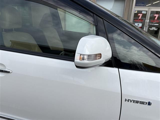 TOYOTA ESTIMA HYBRID 4WD 2017 Image 31