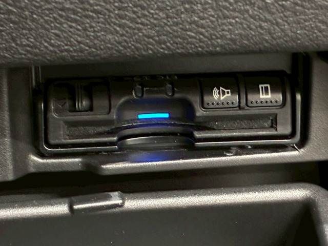 NISSAN SERENA  S-HYBRID 2016 Image 31