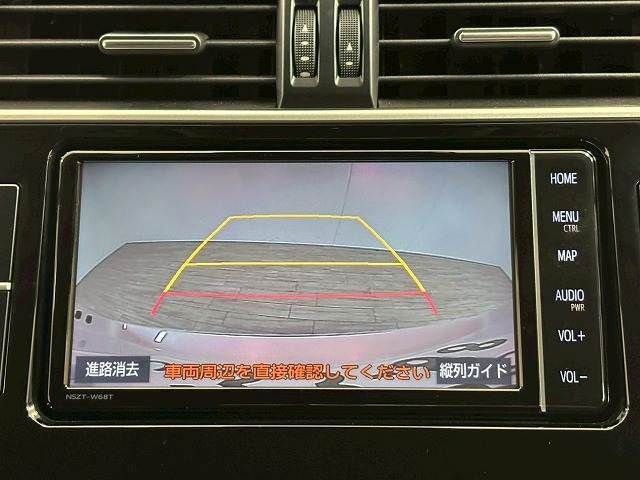 TOYOTA LANDCRUISER PRADO 2022 Image 31