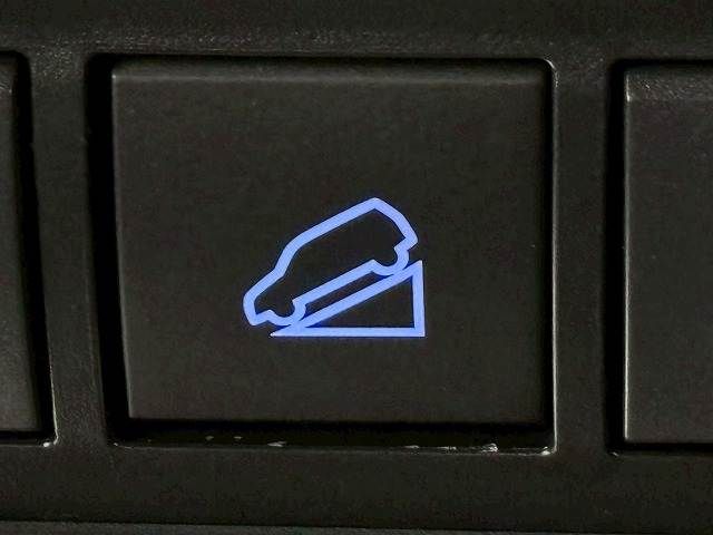 TOYOTA LANDCRUISER PRADO 2022 Image 31