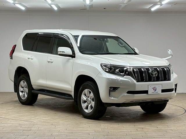 TOYOTA LANDCRUISER PRADO 2022 Image 31