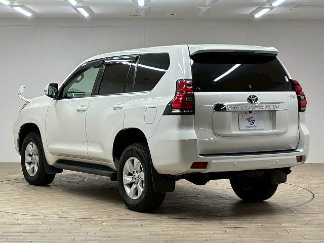 TOYOTA LANDCRUISER PRADO 2022 Image 31