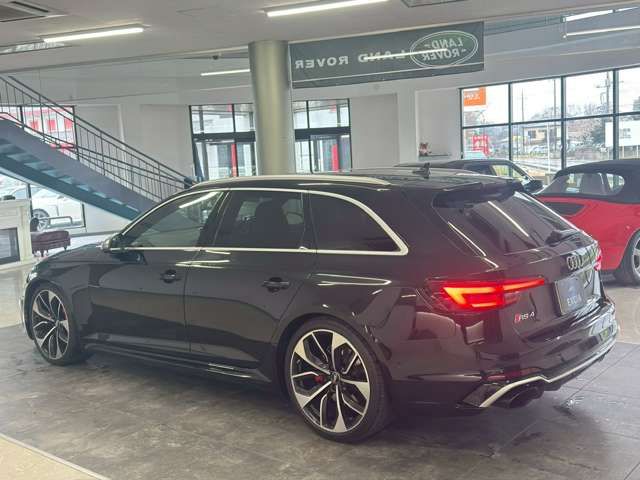 AUDI RS4 AVANT 2019 Image 31
