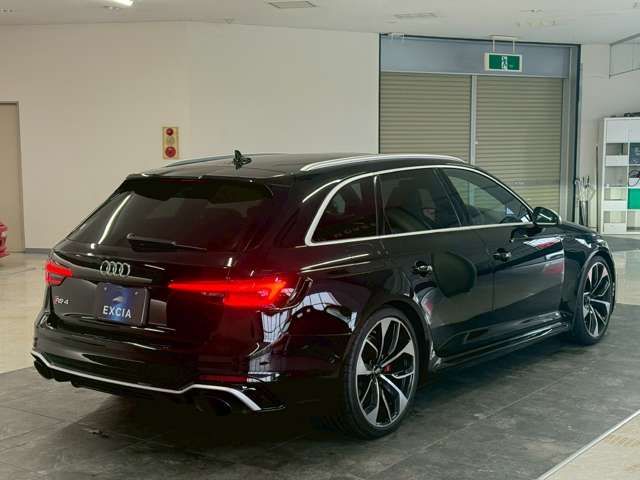 AUDI RS4 AVANT 2019 Image 31