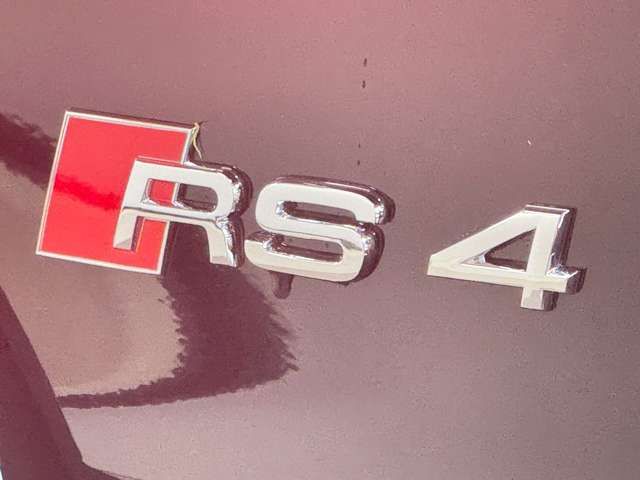 AUDI RS4 AVANT 2019 Image 31