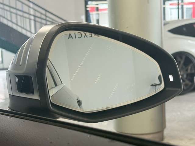 AUDI RS4 AVANT 2019 Image 31