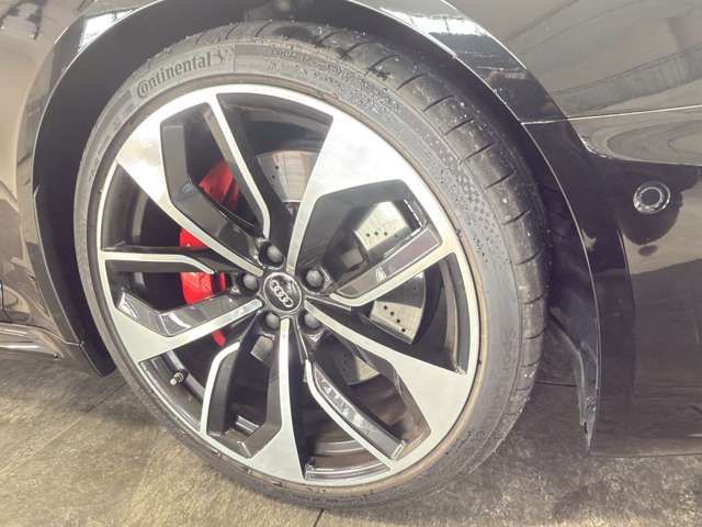 AUDI RS4 AVANT 2019 Image 31