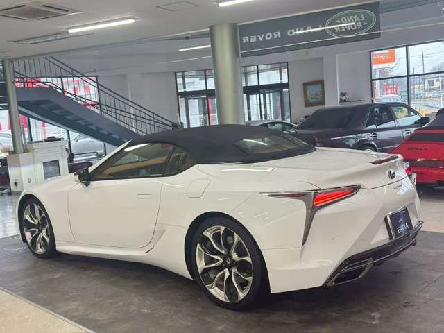 TOYOTA LEXUS LC500 CONVERTI 2021 Image 31