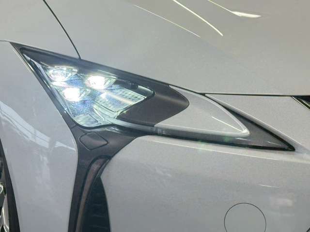 TOYOTA LEXUS LC500 CONVERTI 2021 Image 31