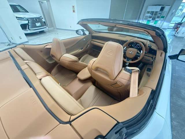 TOYOTA LEXUS LC500 CONVERTI 2021 Image 31