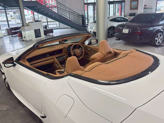 TOYOTA LEXUS LC500 CONVERTI 2021 Image 31