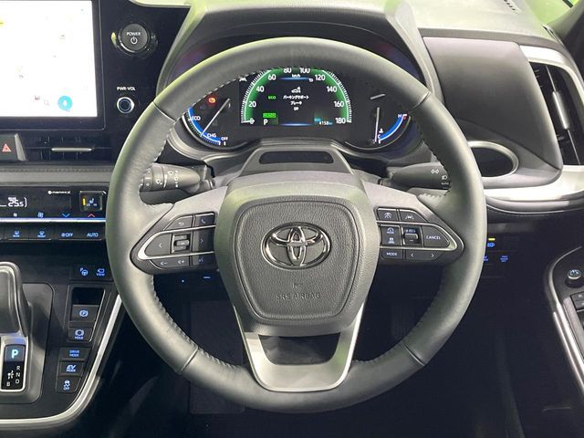 TOYOTA VOXY HYBRID 2025 Image 31