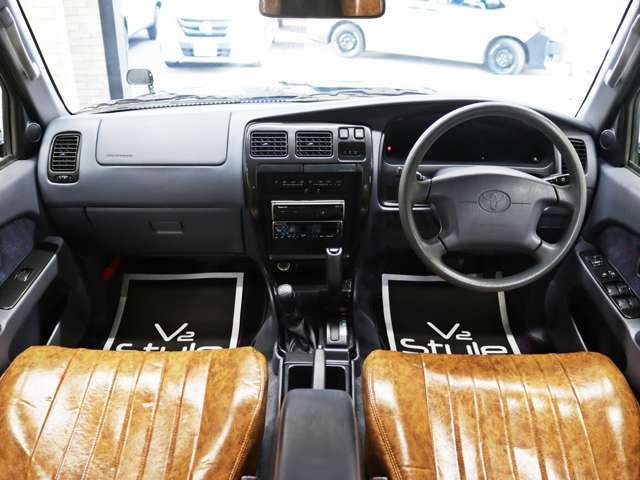 TOYOTA HILUXSURF WAGON 4WD 1998 Image 31