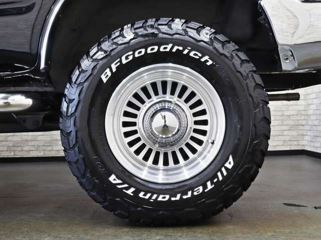 TOYOTA HILUXSURF WAGON 4WD 1998 Image 31