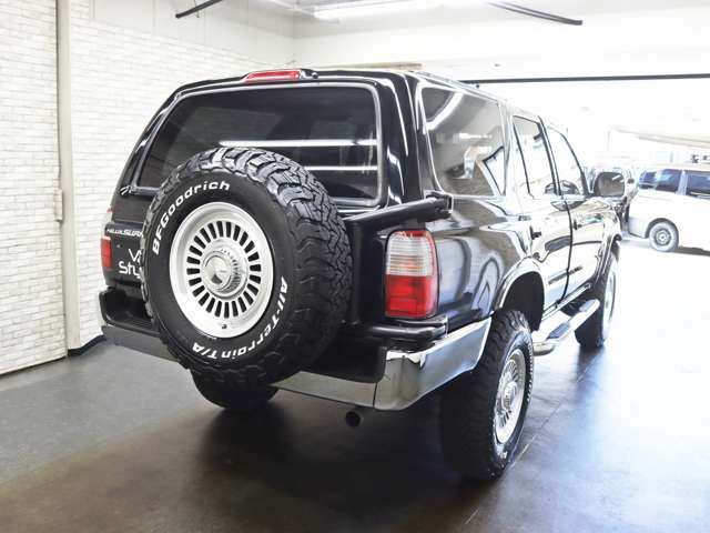 TOYOTA HILUXSURF WAGON 4WD 1998 Image 31