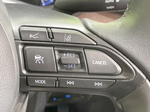 TOYOTA YARIS CROSS HYBRID 2021 Image 31