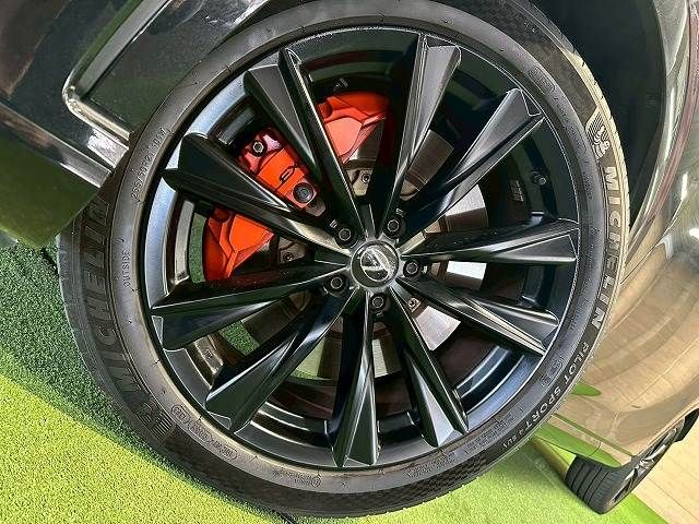 TOYOTA LEXUS RX500H 2023 Image 31