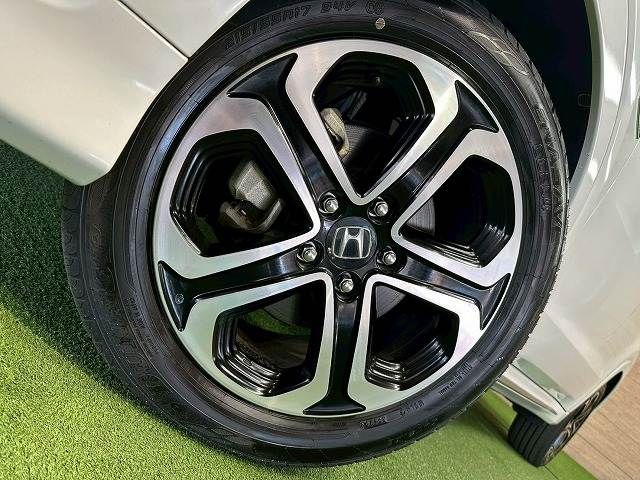 HONDA VEZEL HYBRID 2020 Image 31