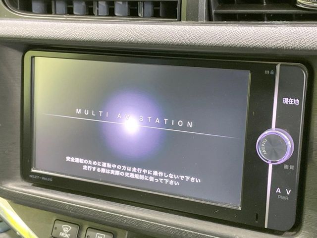 TOYOTA AQUA 2013 Image 31