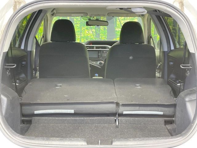 TOYOTA AQUA 2013 Image 31