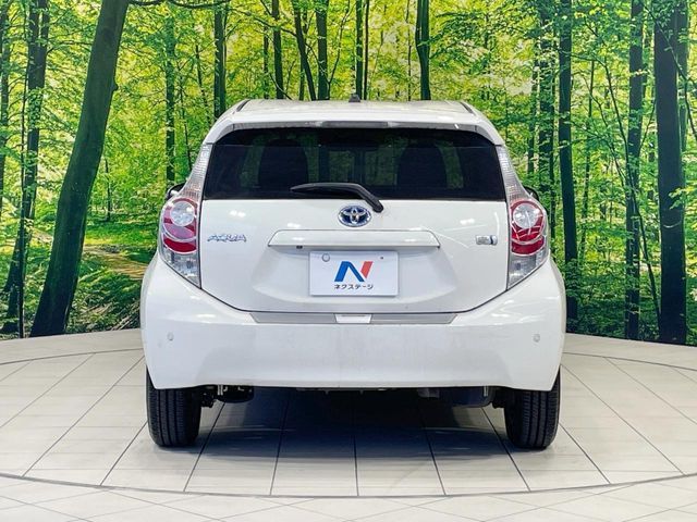 TOYOTA AQUA 2013 Image 31