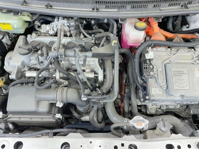 TOYOTA AQUA 2013 Image 31