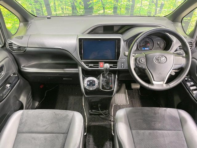 TOYOTA VOXY 2021 Image 31