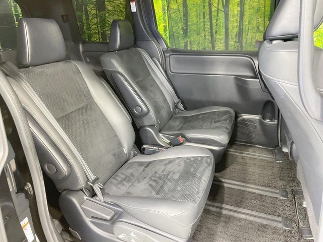 TOYOTA VOXY 2021 Image 31