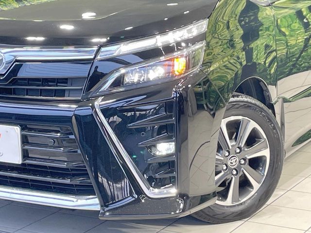 TOYOTA VOXY 2021 Image 31