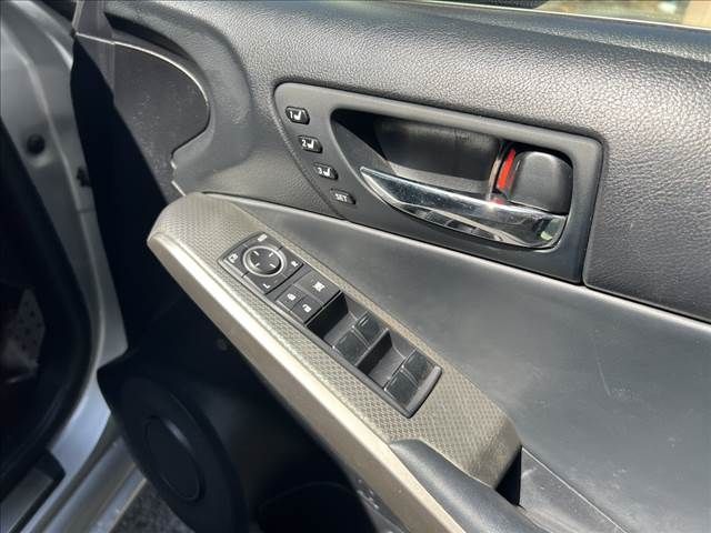 TOYOTA LEXUS IS300H 2014 Image 31