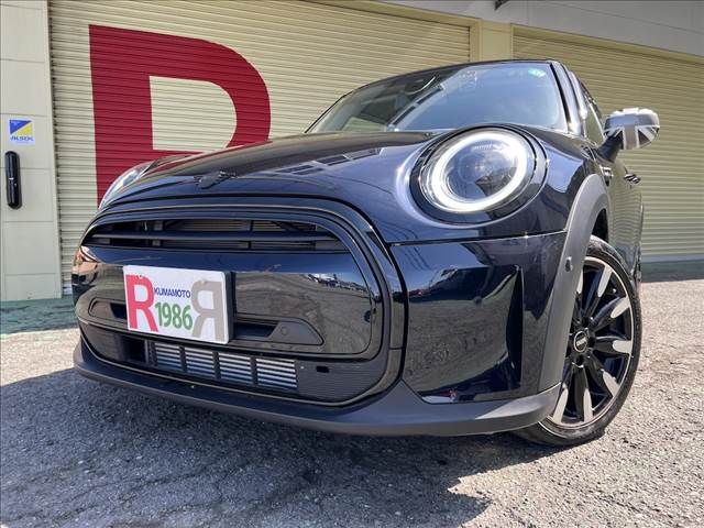 BMW MINI COOPER D 5DOOR 2024 Image 31