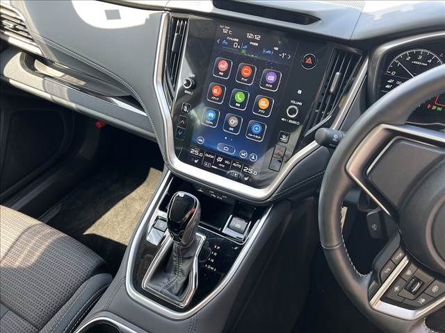 SUBARU LEGACY OUTBACK 2023 Image 31