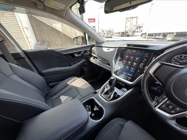 SUBARU LEGACY OUTBACK 2023 Image 31
