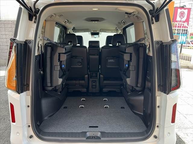 NISSAN SERENA  WG 2024 Image 31