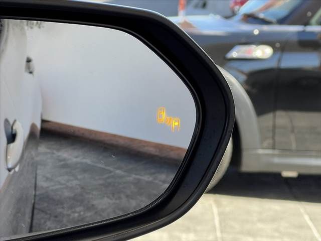 TOYOTA PRIUS 2016 Image 31