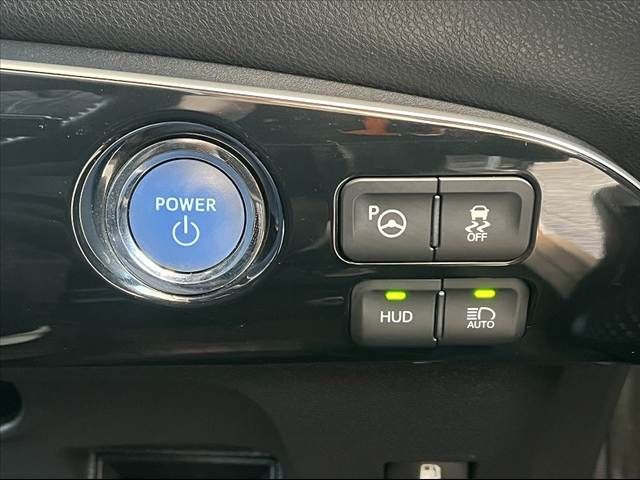 TOYOTA PRIUS 2016 Image 31