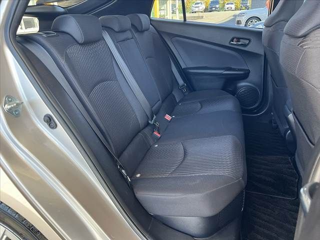 TOYOTA PRIUS 2016 Image 31