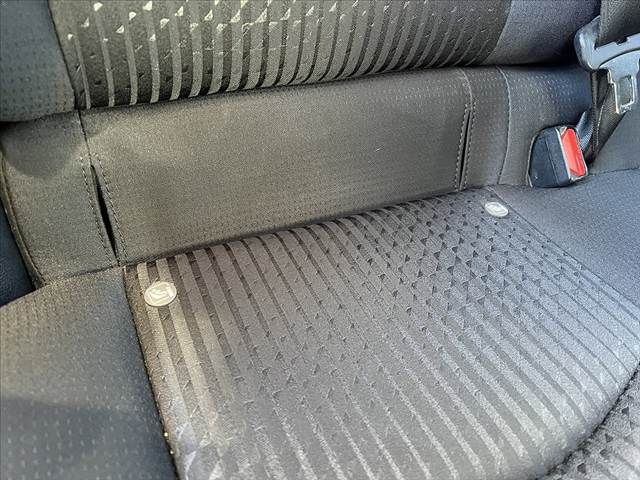 TOYOTA PRIUS 2016 Image 31