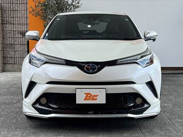 TOYOTA C-HR 2017 Image 31