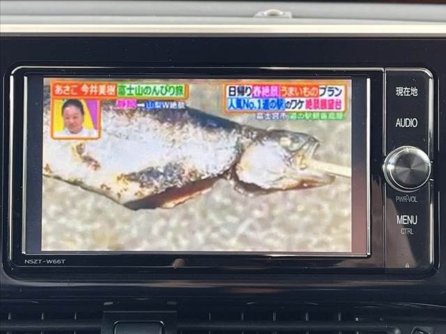 TOYOTA C-HR 2017 Image 31