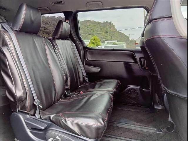 TOYOTA NOAH HYBRID 2016 Image 31