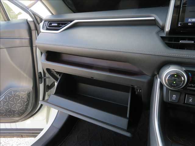 TOYOTA RAV4 4WD 2020 Image 31