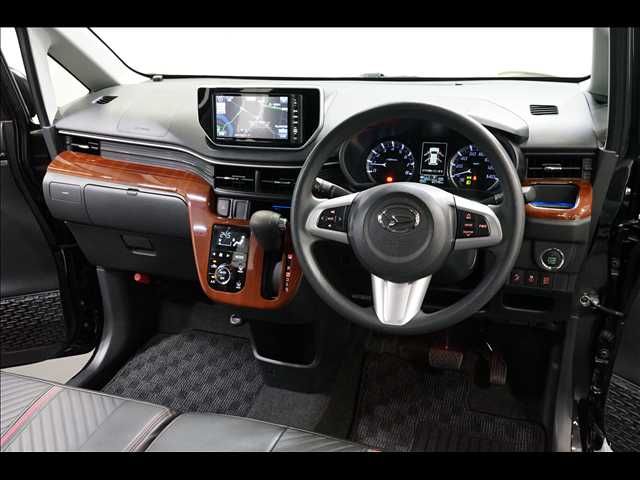 DAIHATSU MOVE CUSTOM 2015 Image 31