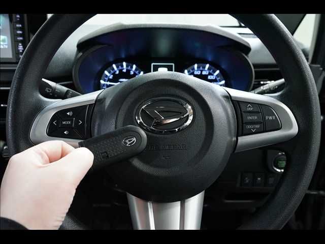 DAIHATSU MOVE CUSTOM 2015 Image 31