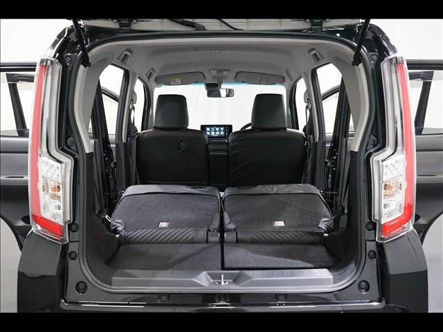 DAIHATSU MOVE CUSTOM 2015 Image 31