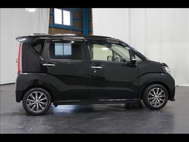 DAIHATSU MOVE CUSTOM 2015 Image 31