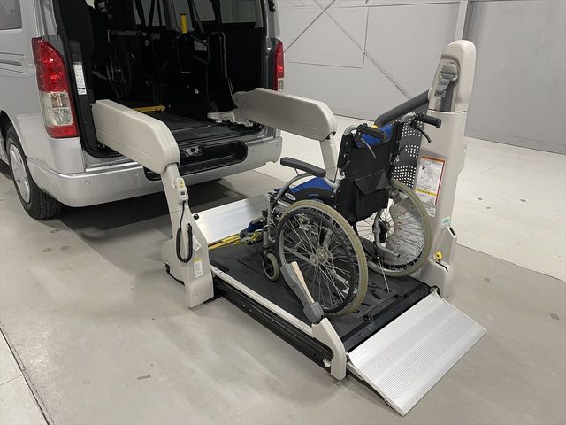 TOYOTA HIACE VAN 1.25T 2WD 2022 Image 31